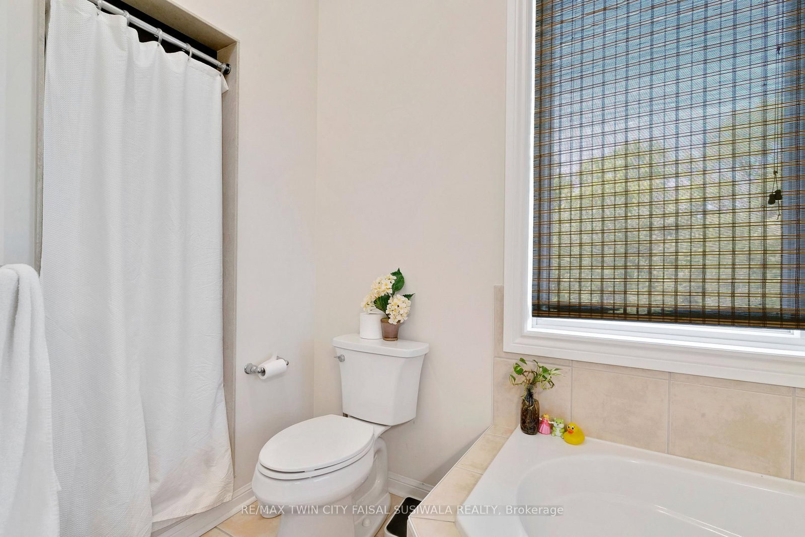 298 Garth Massey Drive • Cambridge, ON photo 26