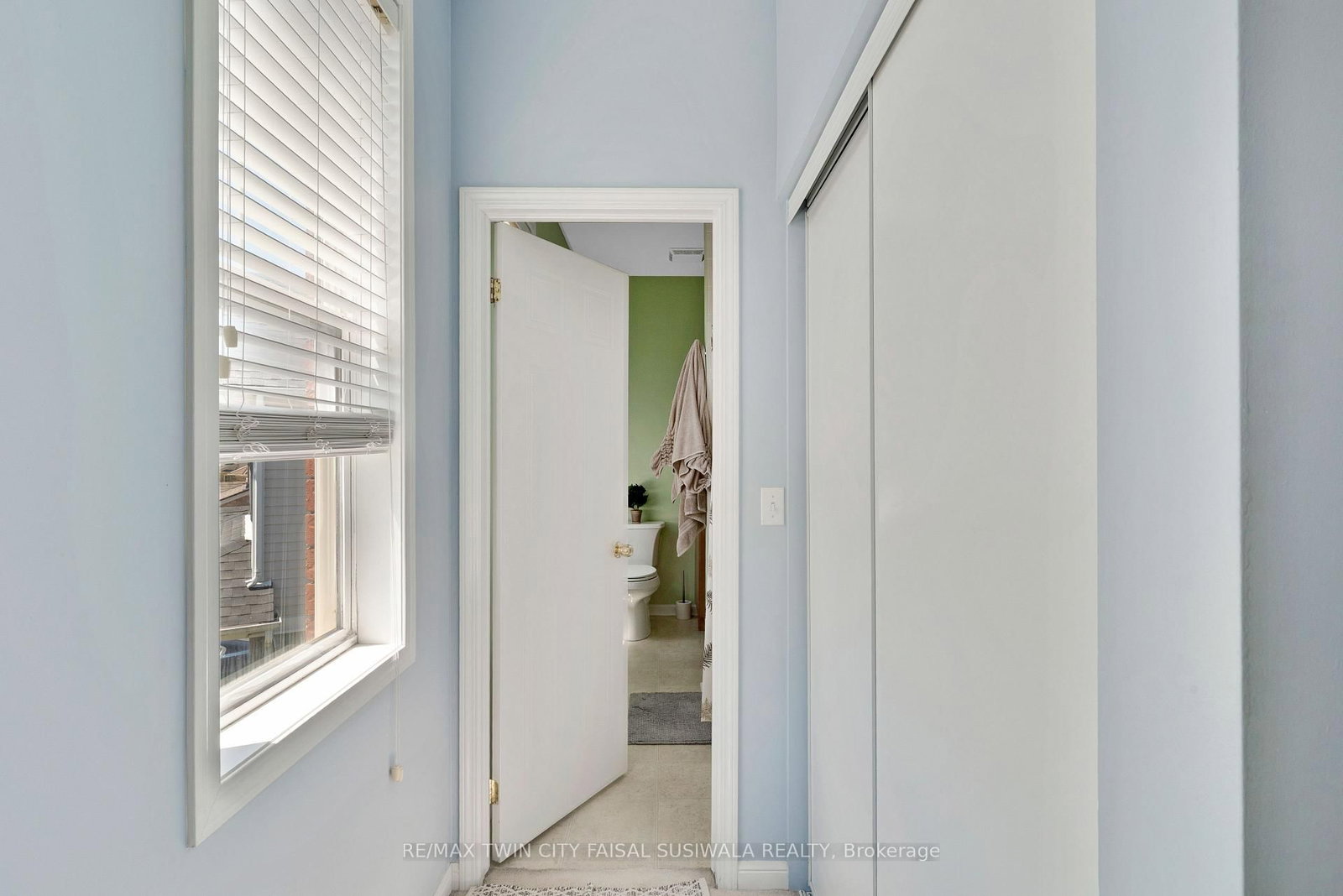 298 Garth Massey Drive • Cambridge, ON photo 28
