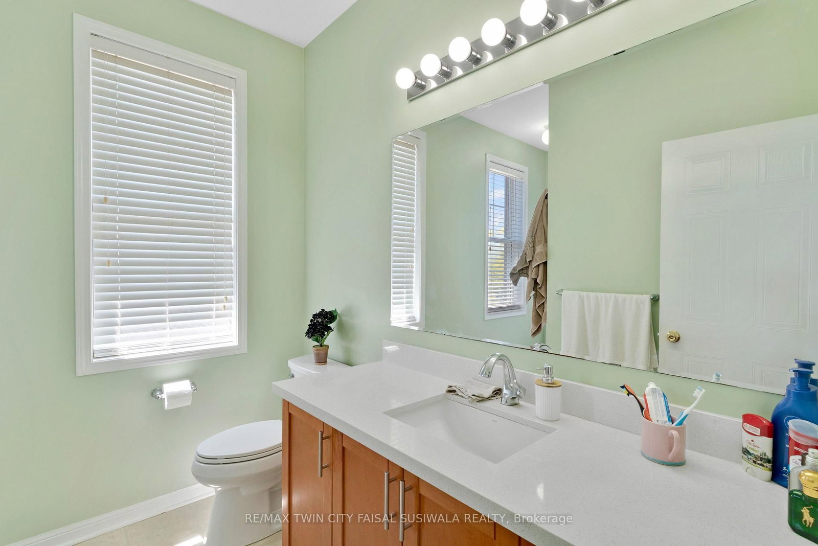 298 Garth Massey Drive • Cambridge, ON photo 30