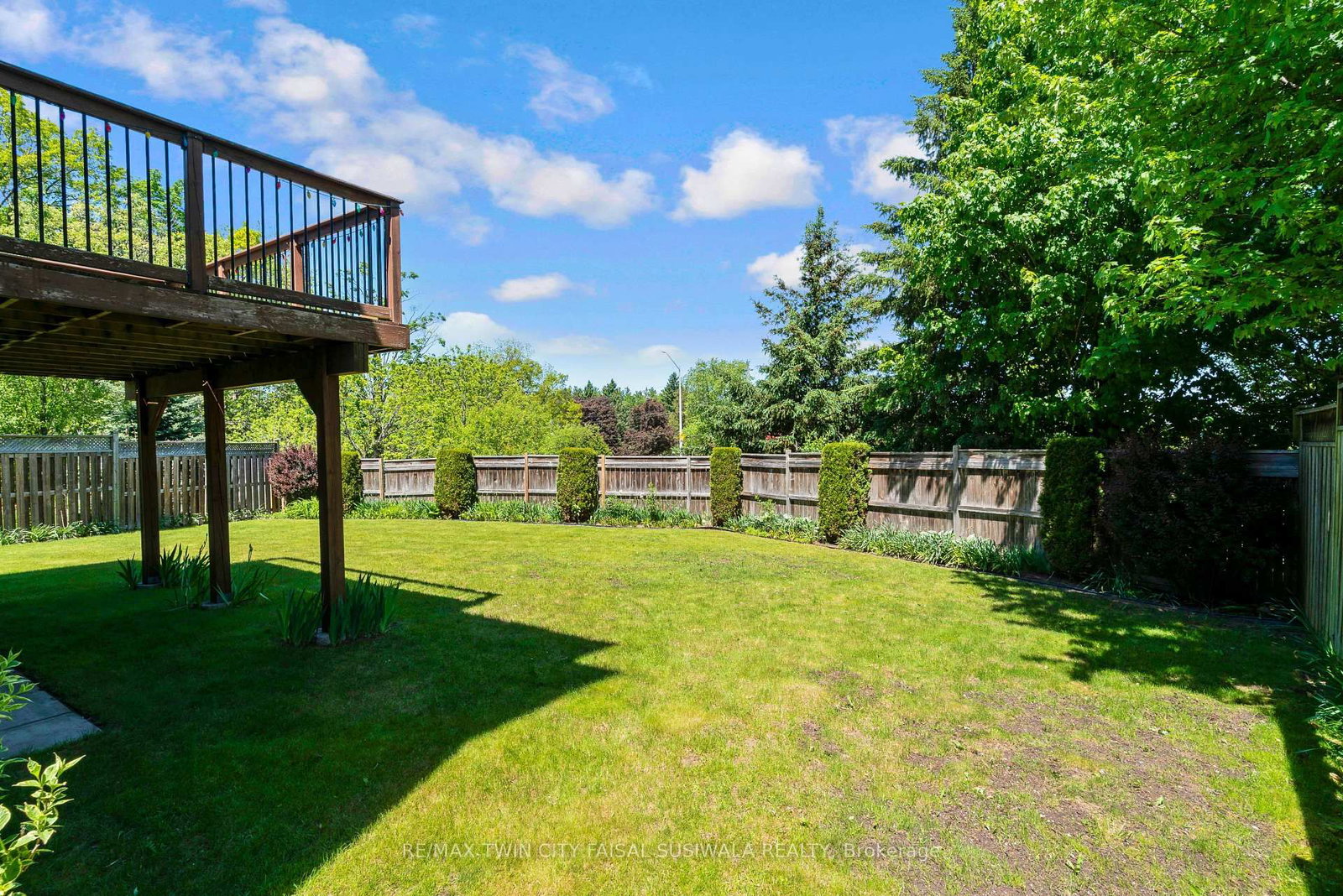 298 Garth Massey Drive • Cambridge, ON photo 6