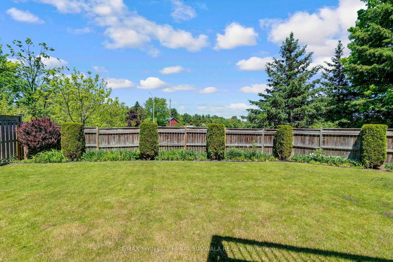 298 Garth Massey Drive • Cambridge, ON photo 7