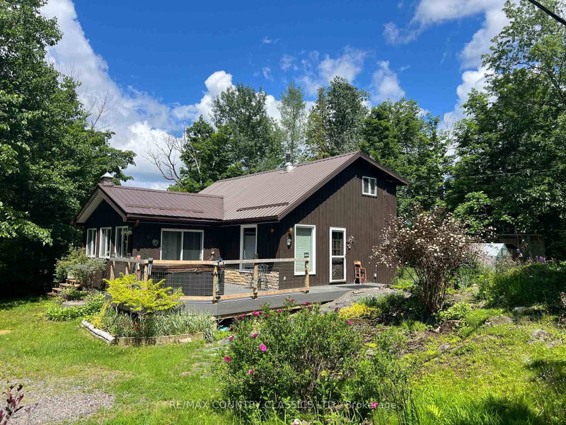 1322A Weslemkoon Lake Road