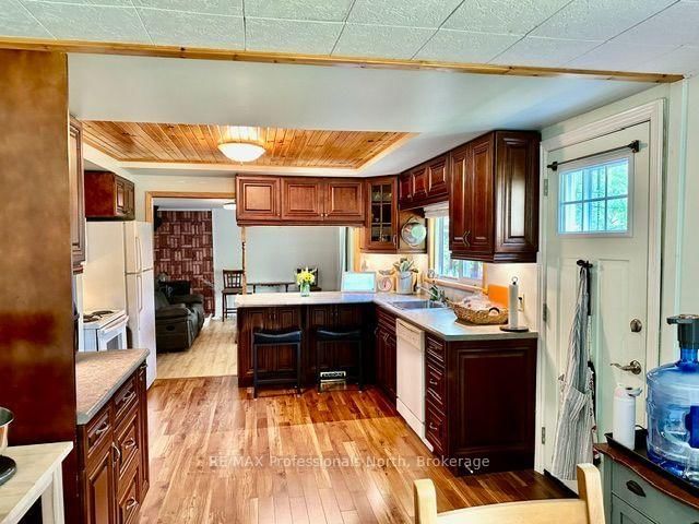 18 Fire Route 104A • Trent Lakes, ON photo 8