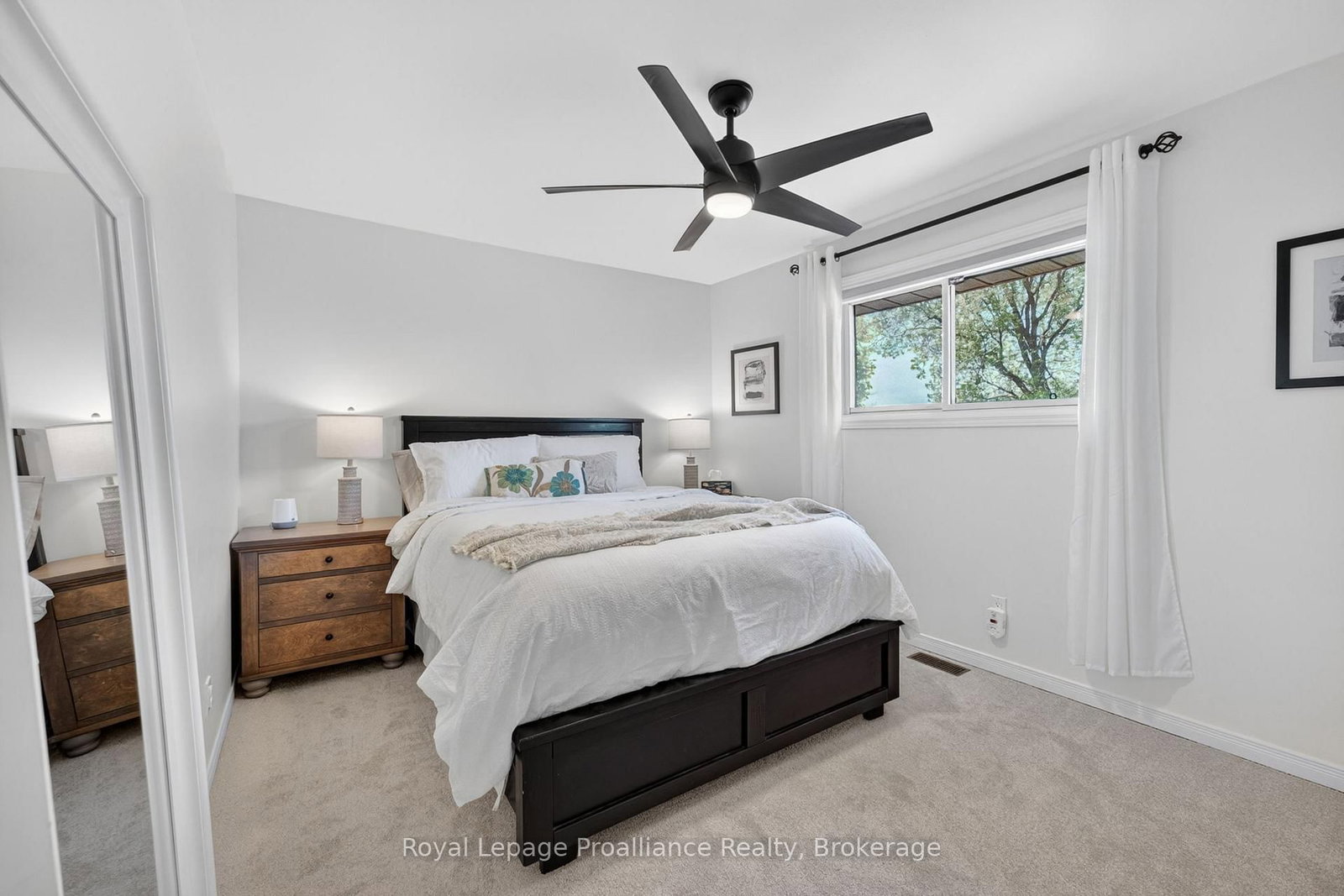 57 Pearl Street • Deseronto, ON photo 15