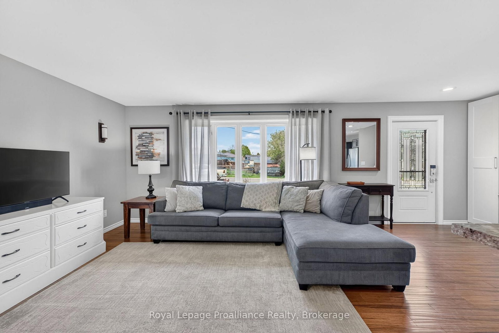 57 Pearl Street • Deseronto, ON photo 7