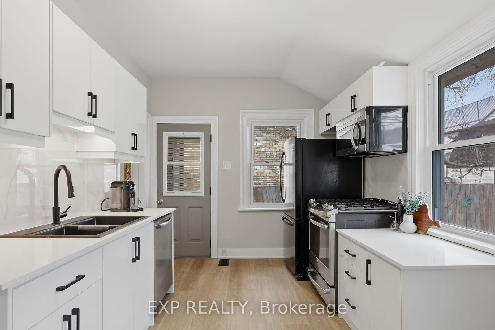 225 Ross Street • St. Thomas, ON photo 21