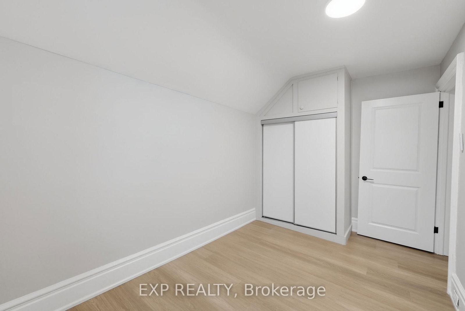 225 Ross Street • St. Thomas, ON photo 33