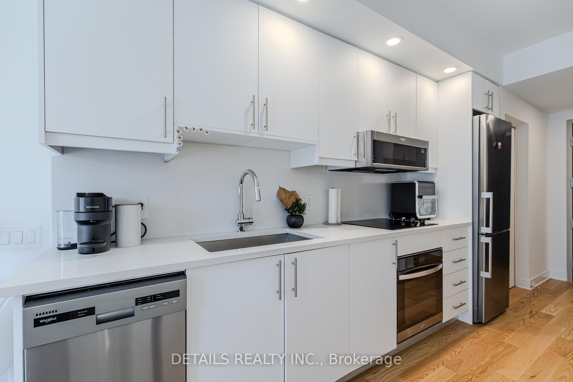 180 George Street, Unit 610