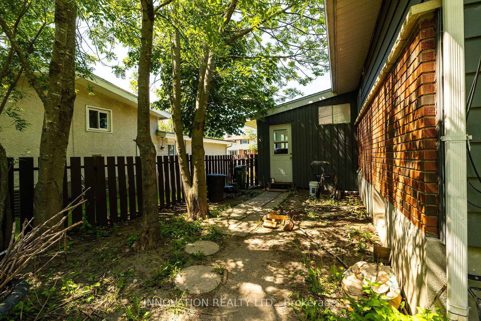2329 Ryder Street • Ottawa, ON photo 10
