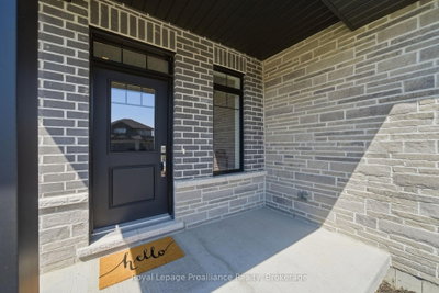 17 RAYCROFT Drive — photo 5