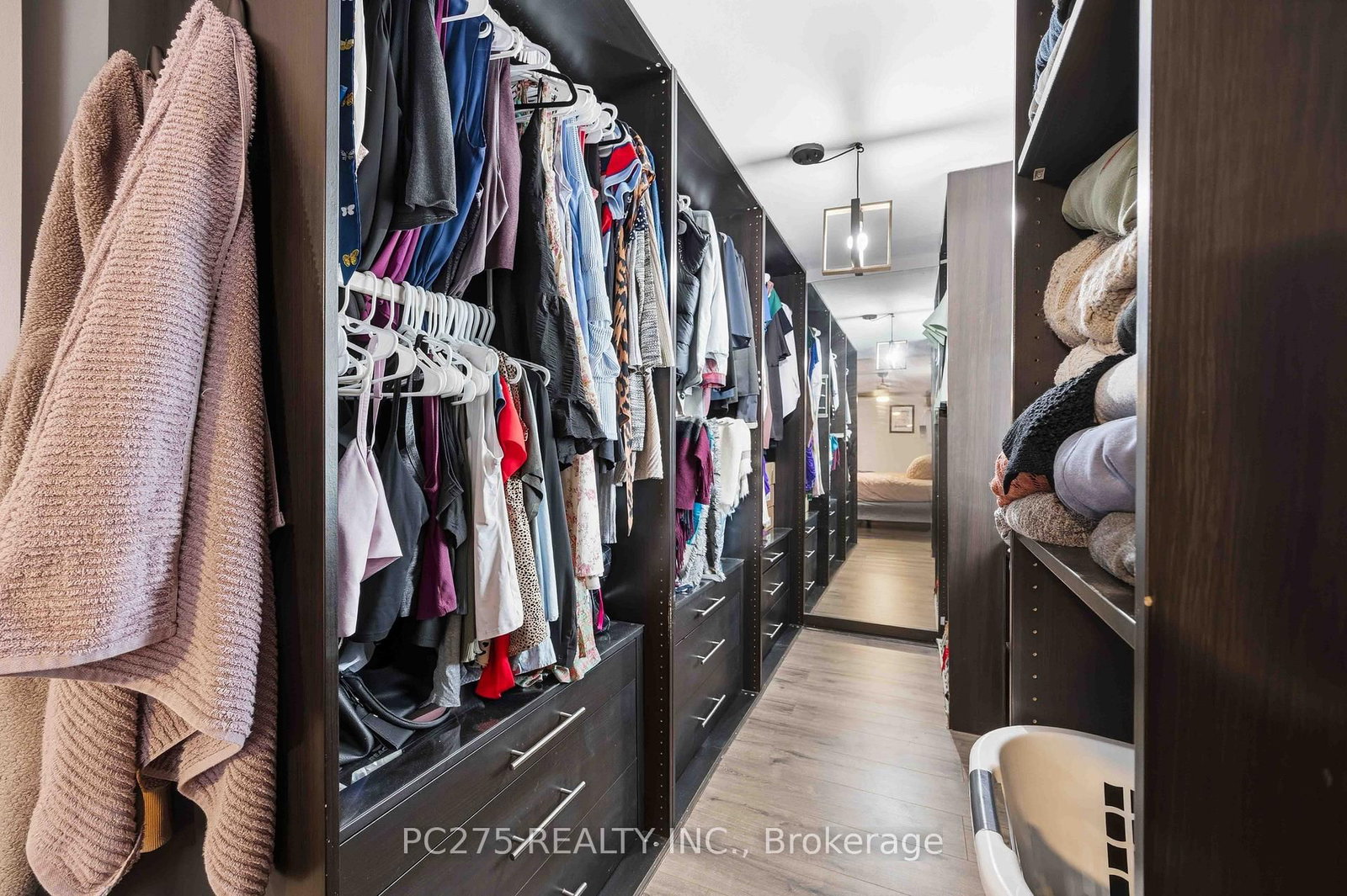 112 Essex Street • Sarnia, ON photo 19