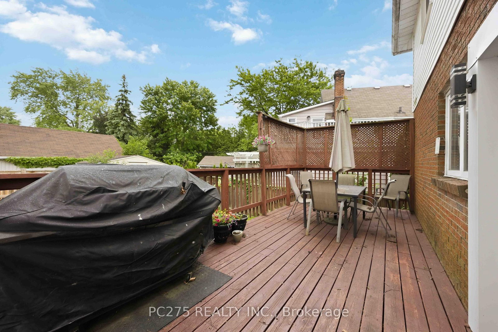 112 Essex Street • Sarnia, ON photo 27