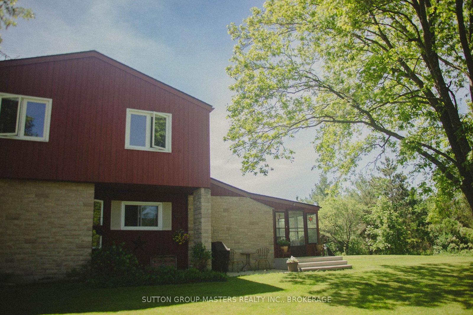 4374 County Road 1 • Yarker, ON photo 11