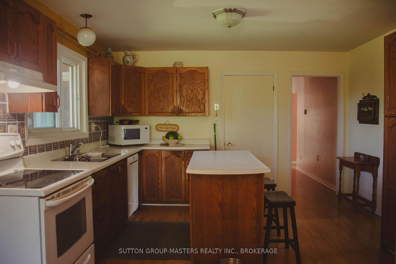 4374 County Road 1 • Yarker, ON photo 13