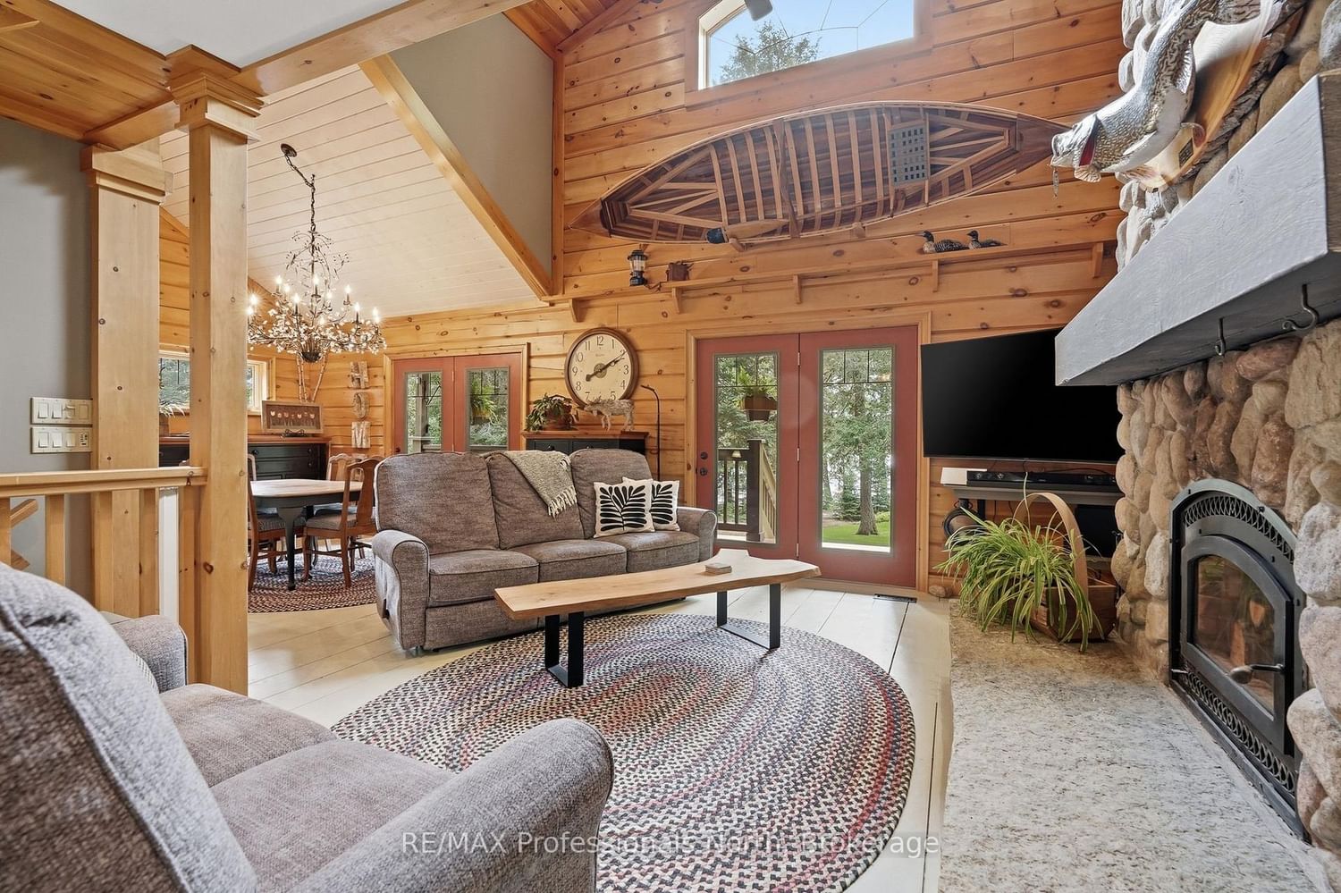 200 Riverside Drive • Kearney, ON photo 12