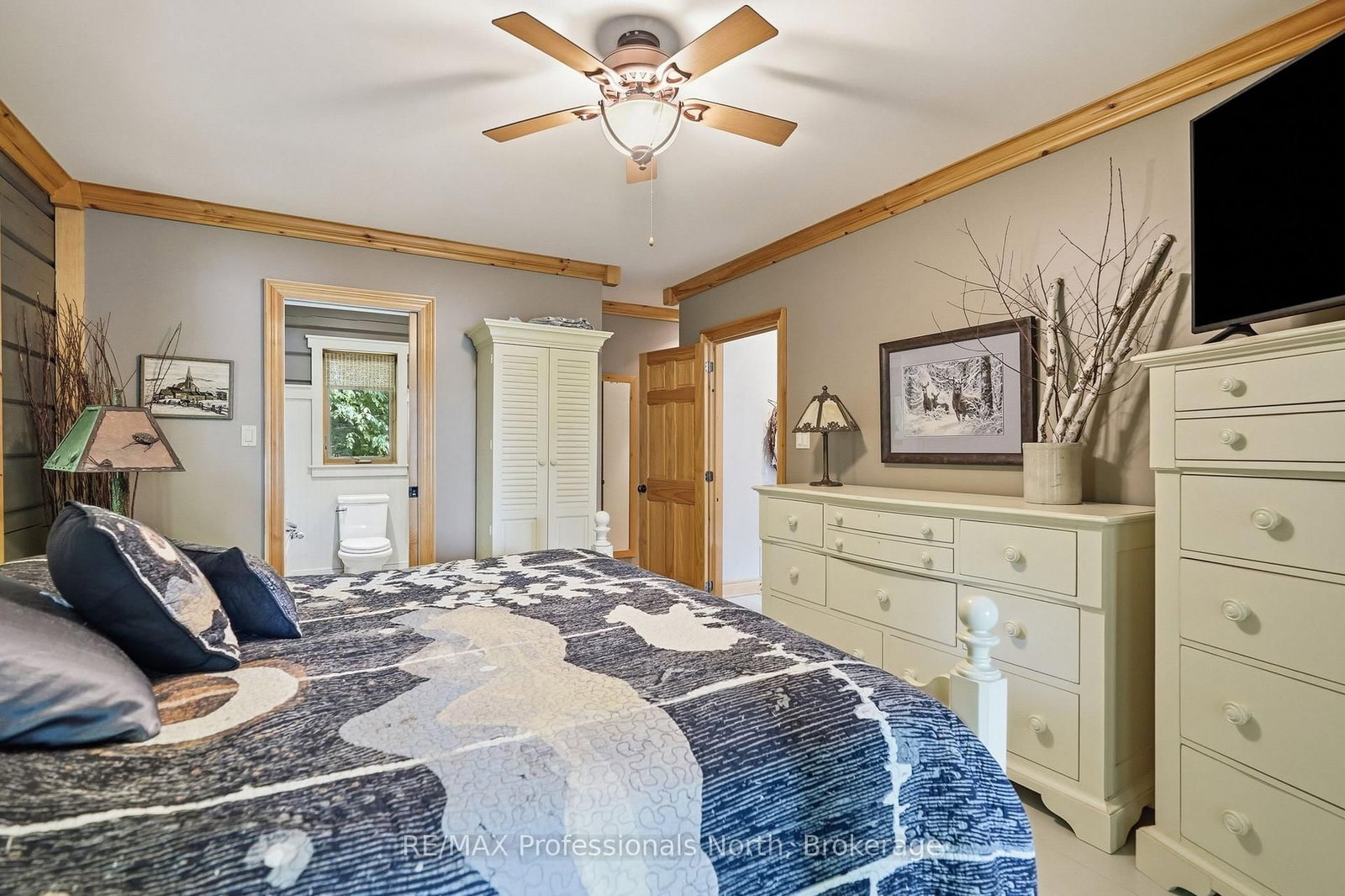 200 Riverside Drive • Kearney, ON photo 15