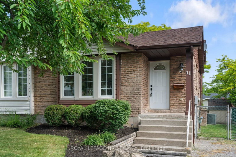 home for sale on 11 Dianne Drive