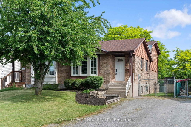 11 Dianne Drive