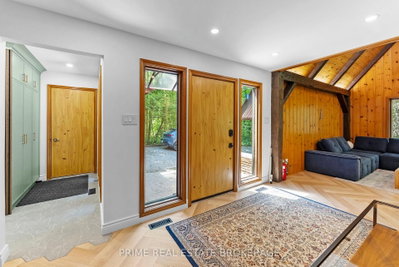 10392 Grand Oaks Drive — photo 5