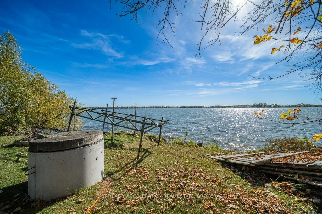 122 Bayview Drive • Napanee, ON photo 34