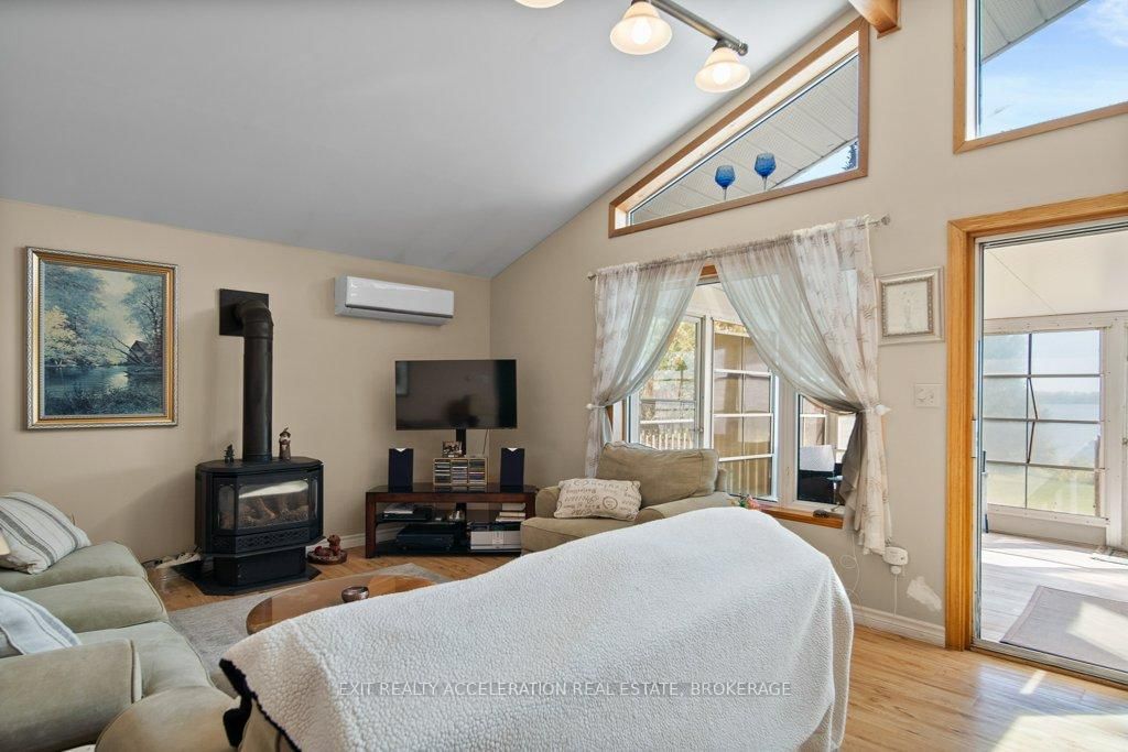 122 Bayview Drive • Napanee, ON photo 8