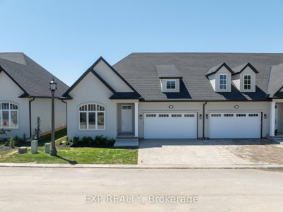 8 BUTTERNUT Crescent
