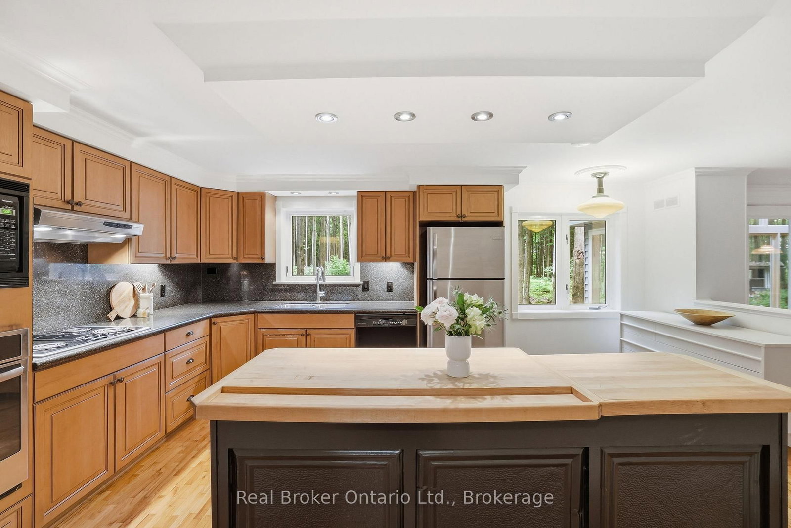 805500 25 Side Road • Grey Highlands, ON photo 11