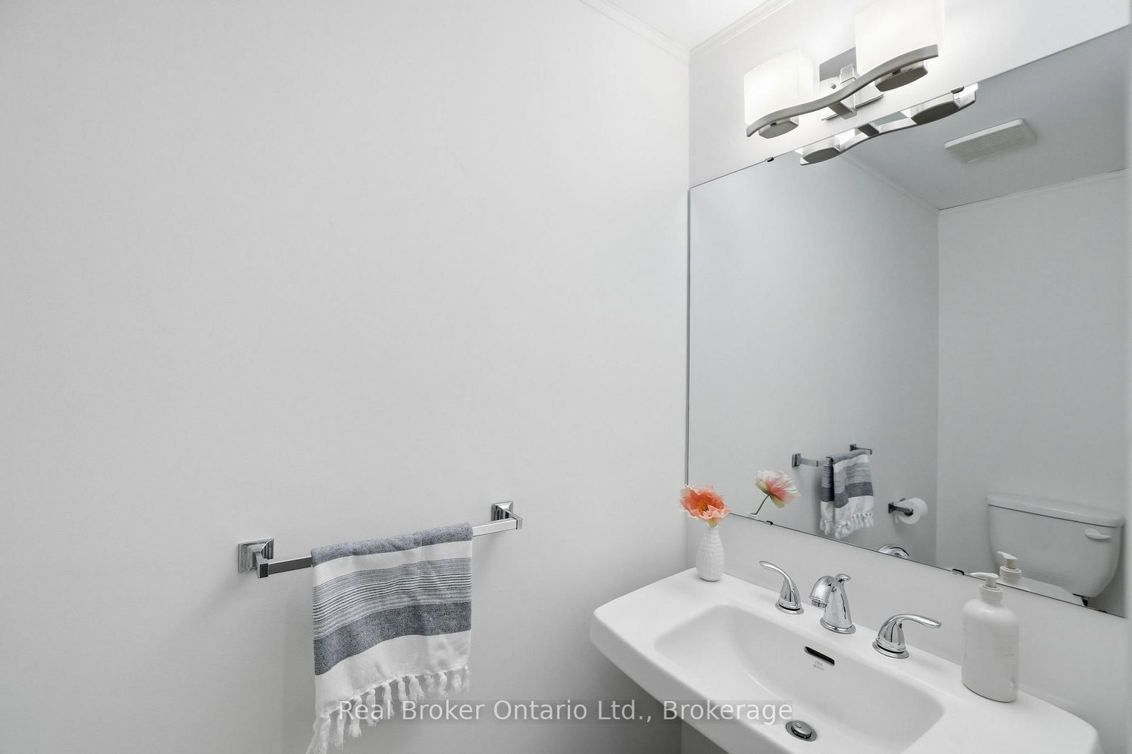 805500 25 Side Road • Grey Highlands, ON photo 18