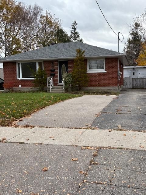 Lower - 139 Byron Avenue