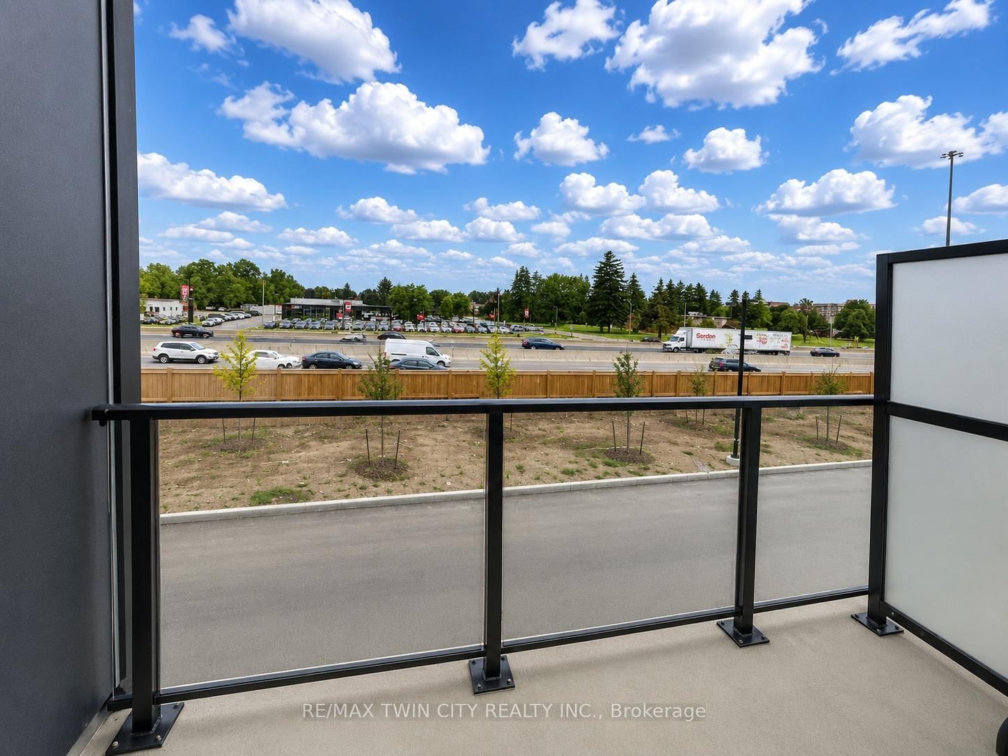 1333 Weber Street E, Unit 209