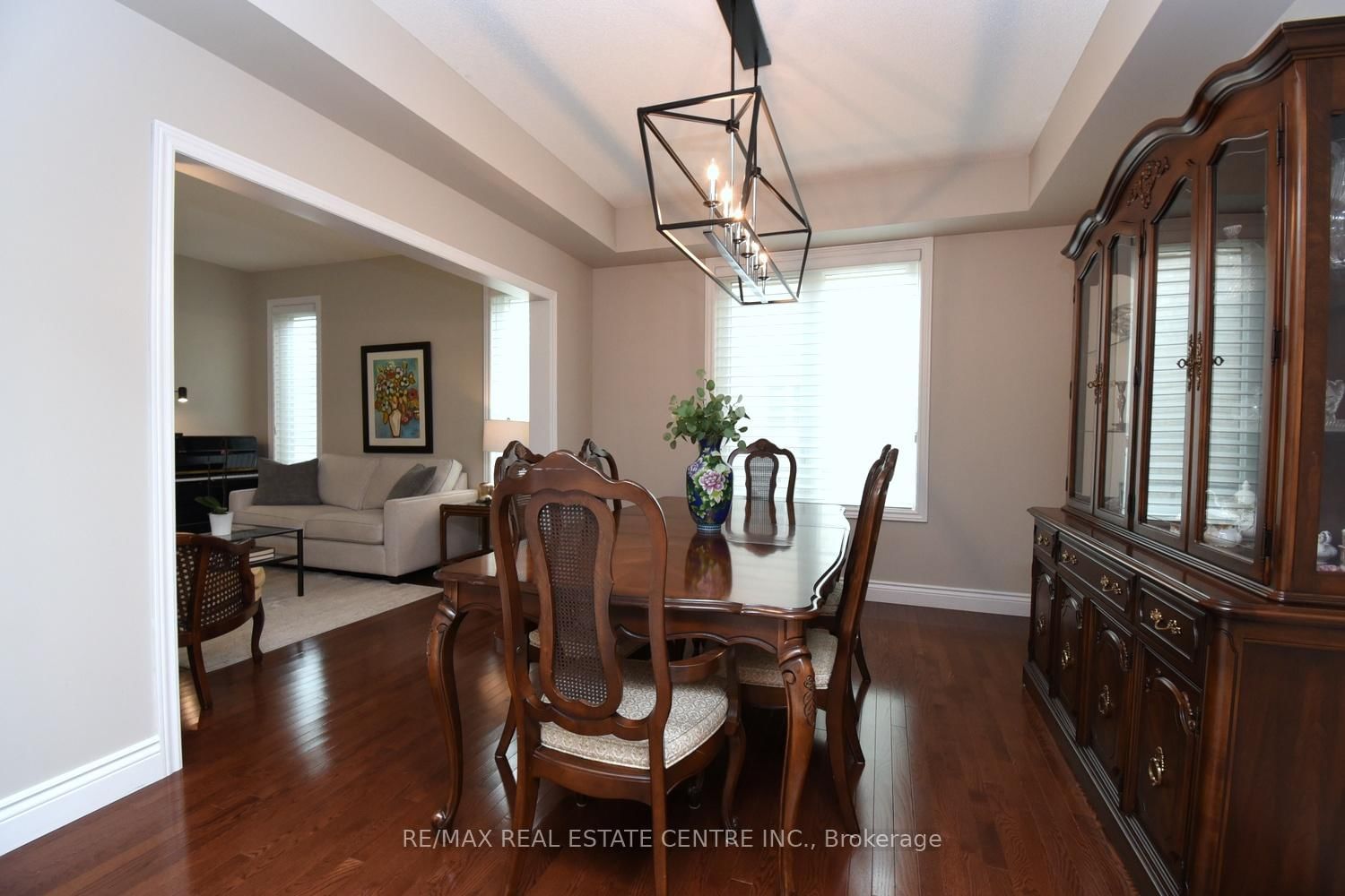 227 Valridge Drive • Hamilton, ON photo 9