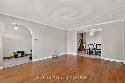 128 Hadeland Avenue • Hamilton, ON photo 9