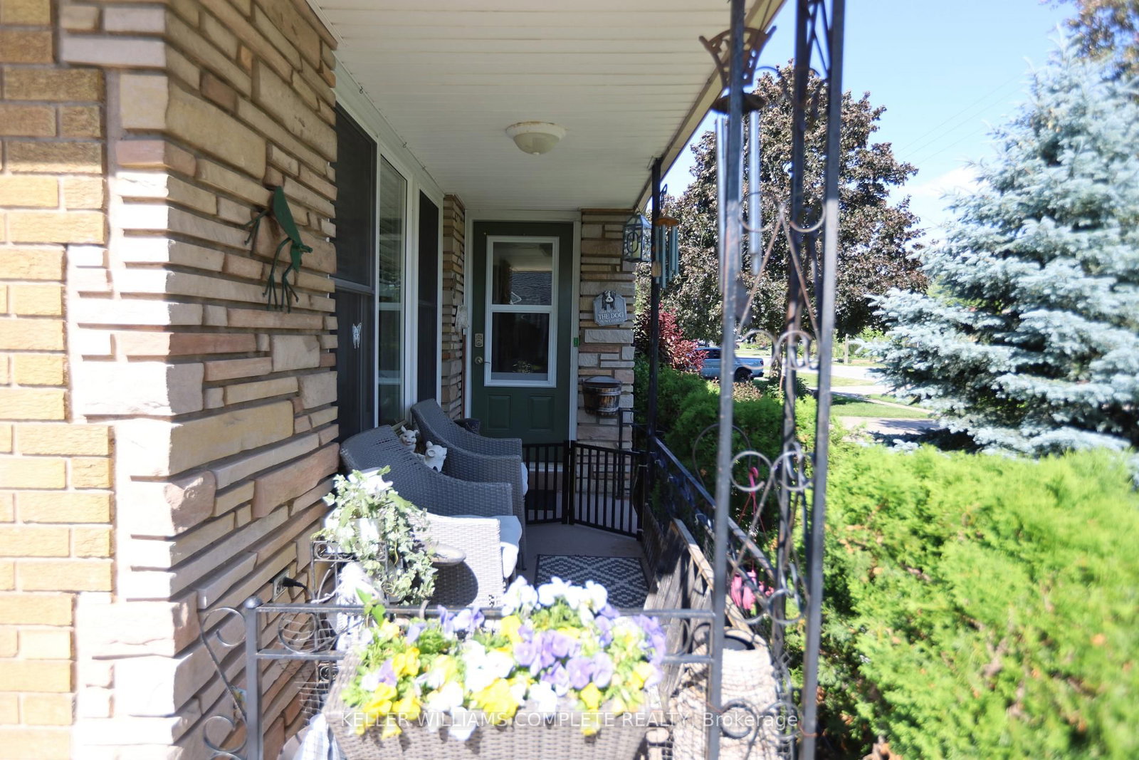 Listing Image 7