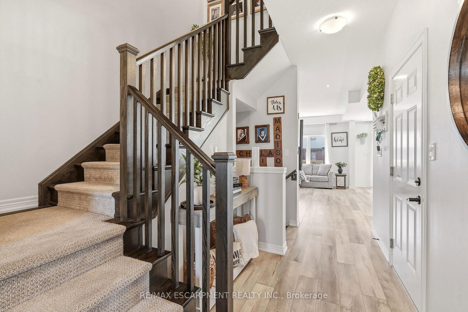19 Severino Circle • West Lincoln, ON photo 4
