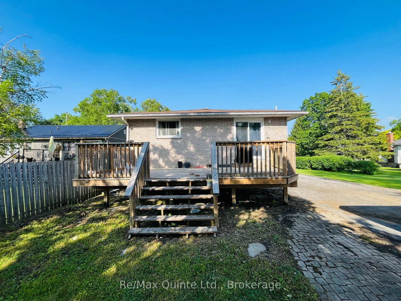 10 Shamrock Road
