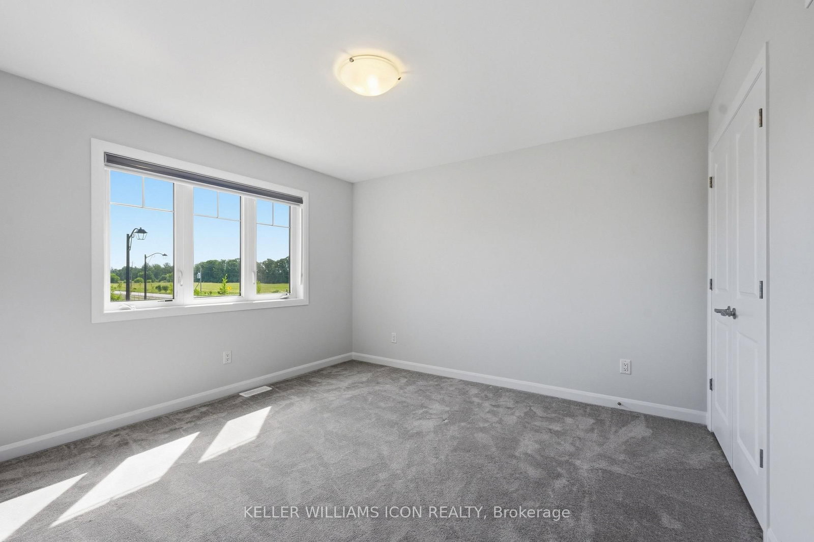 768 Shoal Street • Ottawa, ON photo 30