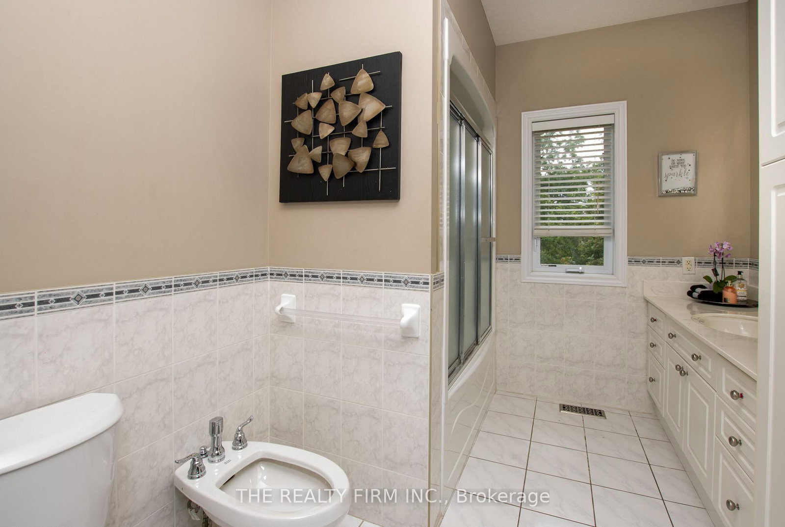 24677 Pioneer Line • West Elgin, ON photo 13