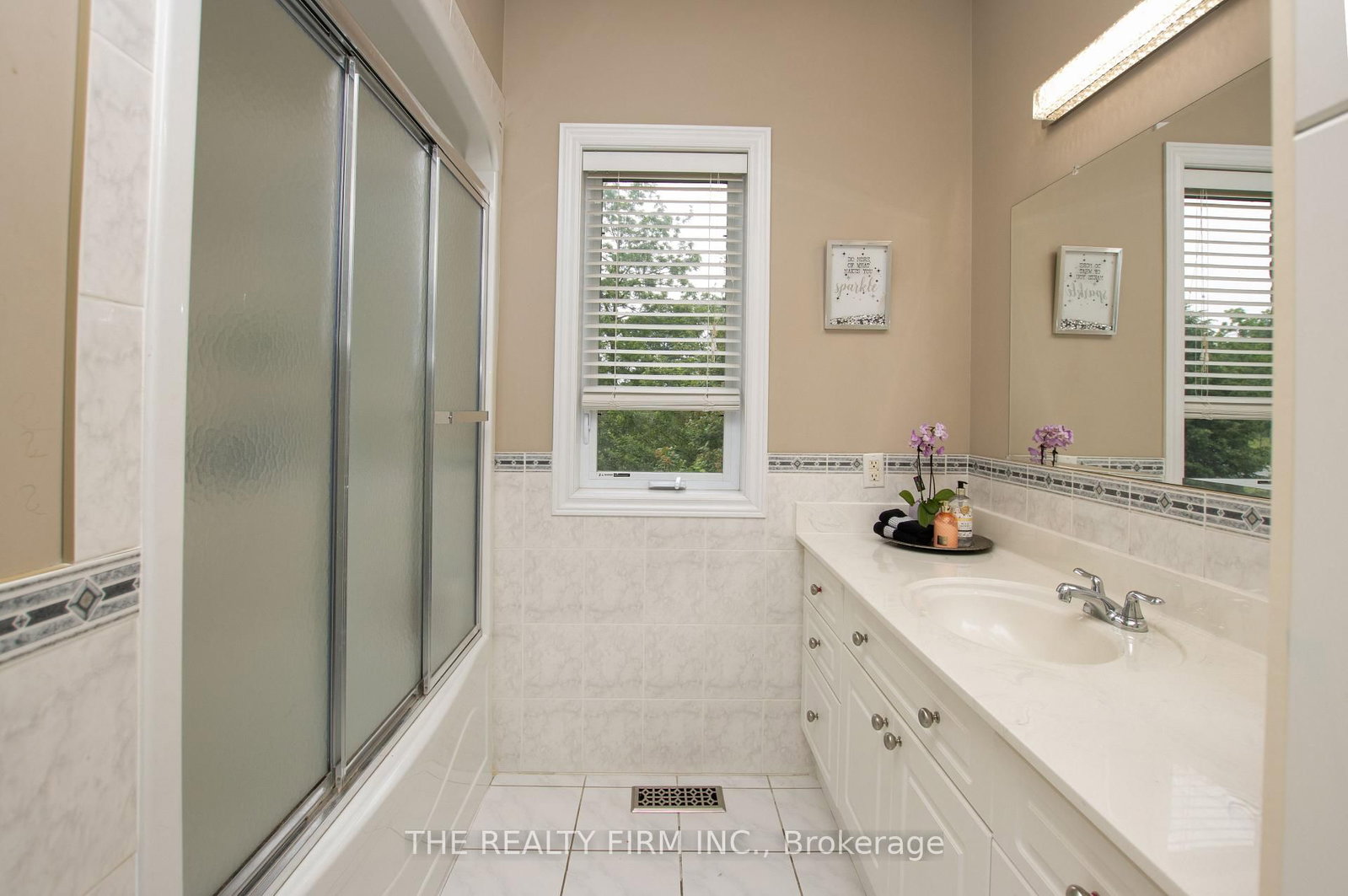 24677 Pioneer Line • West Elgin, ON photo 16