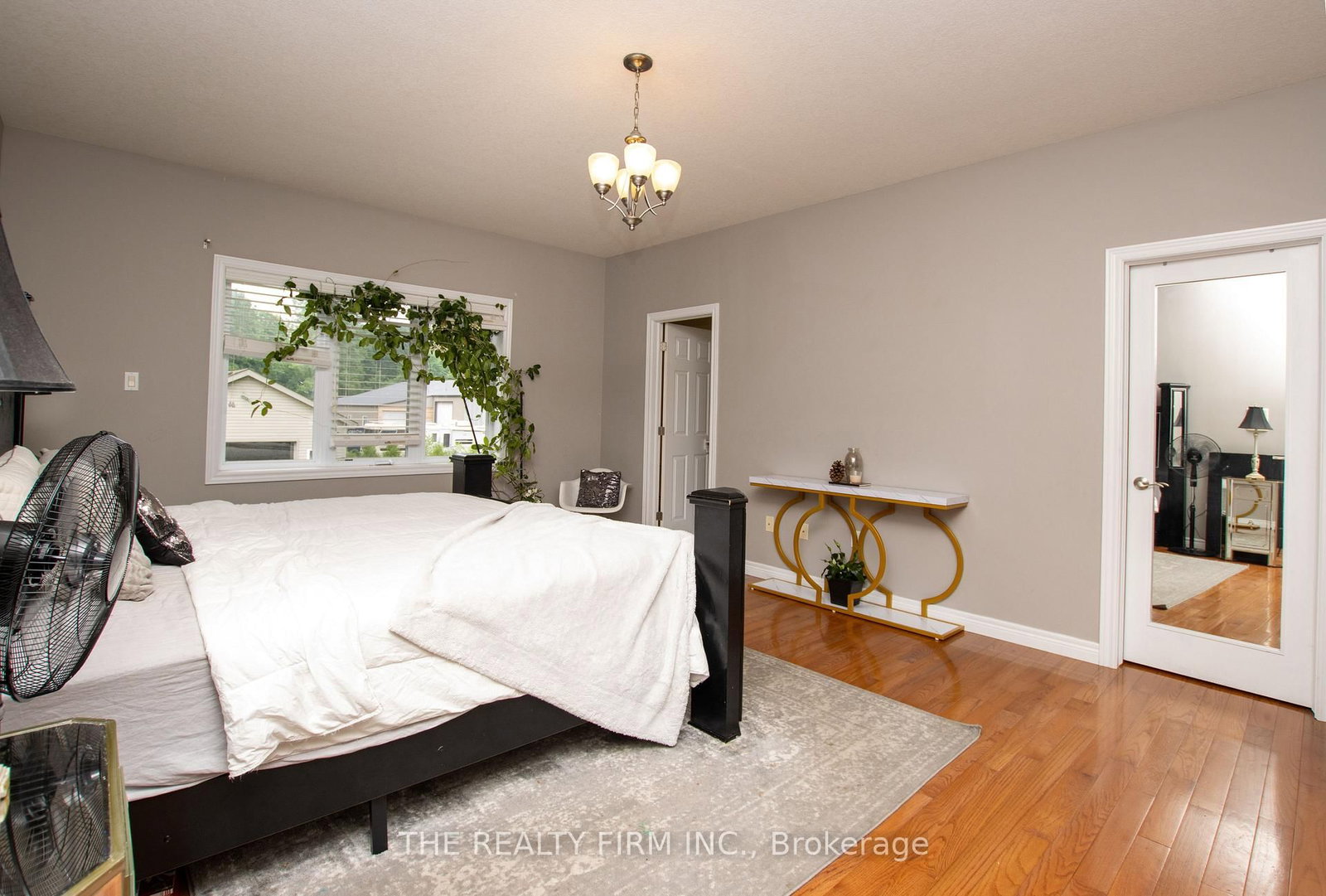24677 Pioneer Line • West Elgin, ON photo 17
