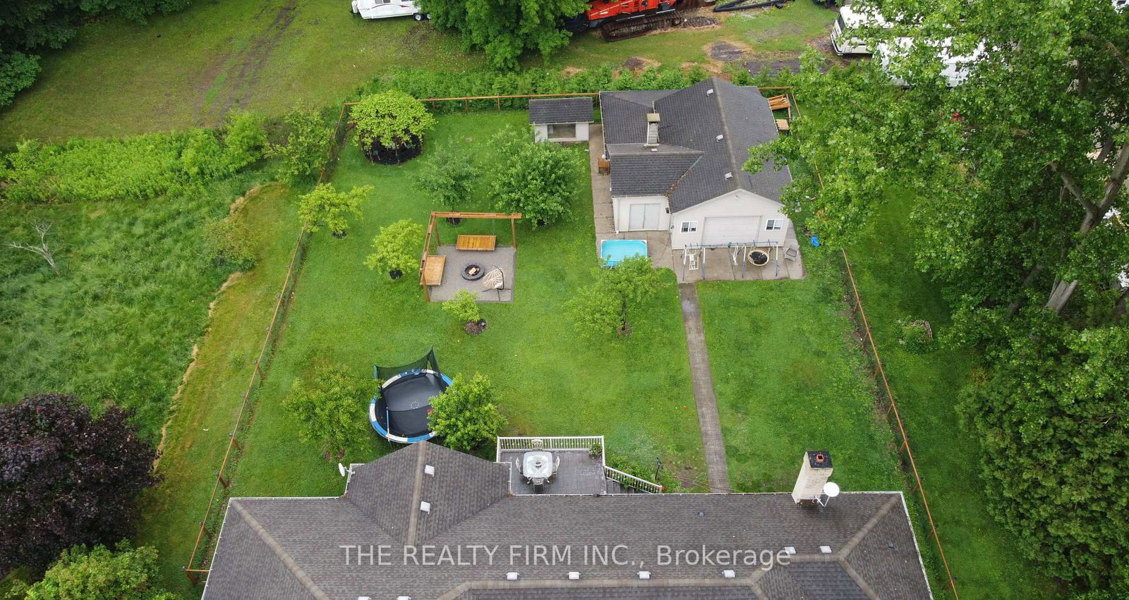 24677 Pioneer Line • West Elgin, ON photo 45