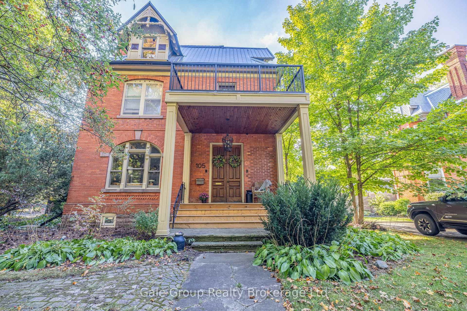 105 Vansittart Avenue • Woodstock, ON photo 15