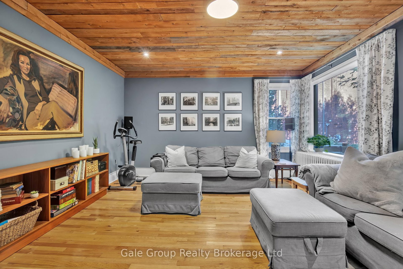 105 Vansittart Avenue • Woodstock, ON photo 25