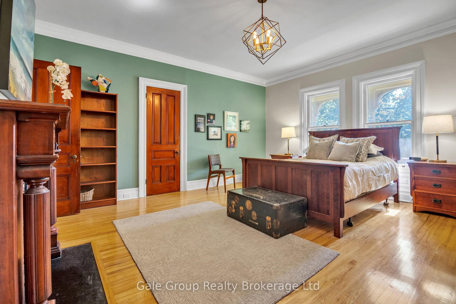 105 Vansittart Avenue • Woodstock, ON photo 32