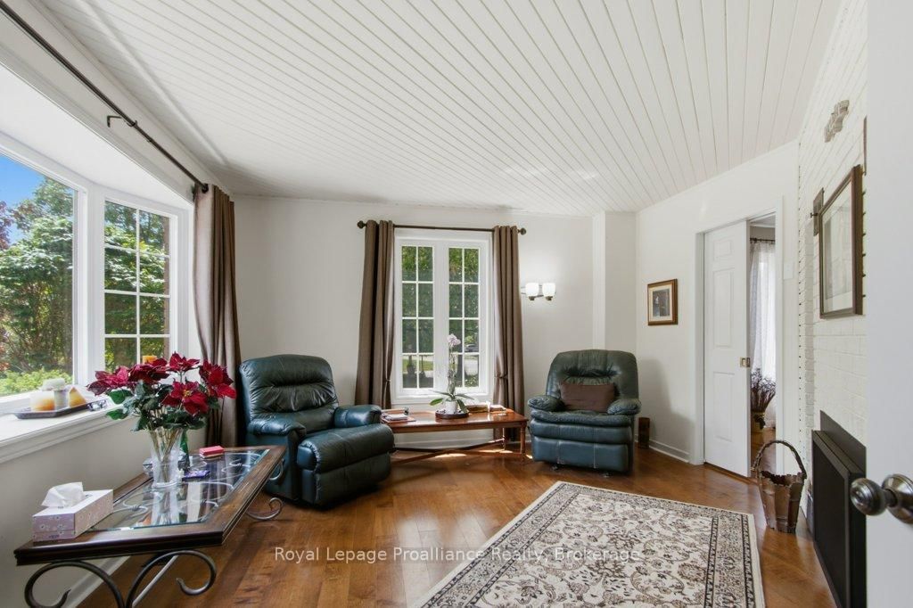 218 Lock Road • Quinte West, ON photo 10