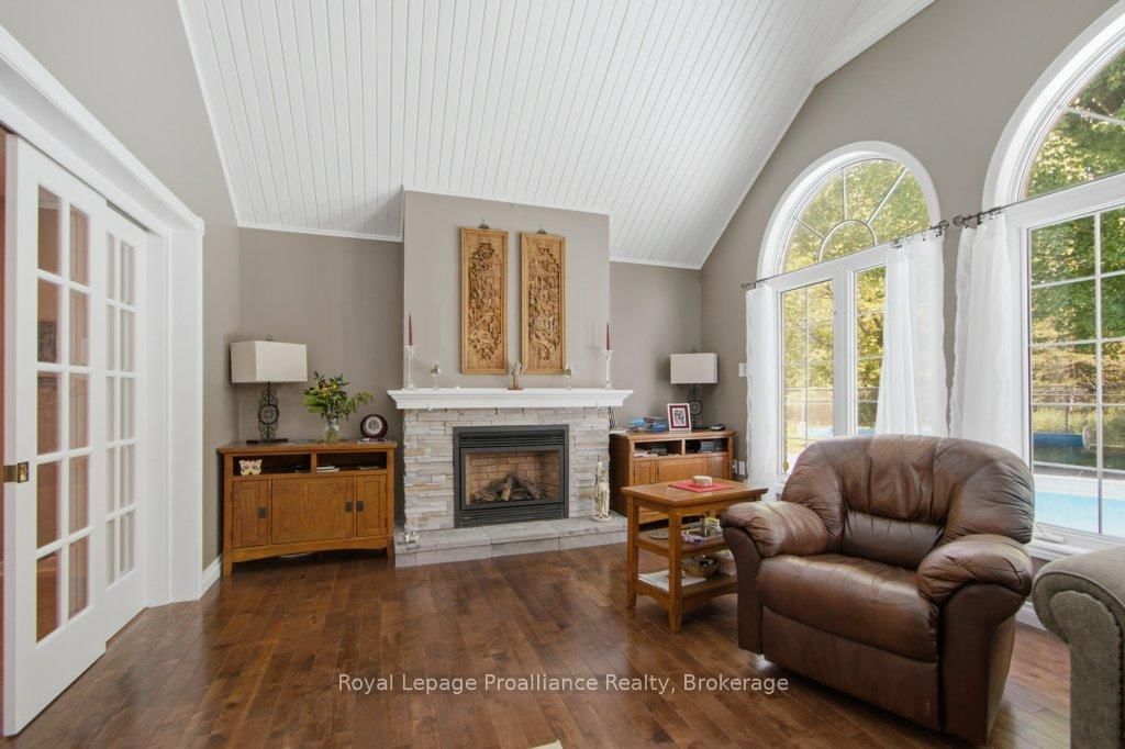 218 Lock Road • Quinte West, ON photo 16