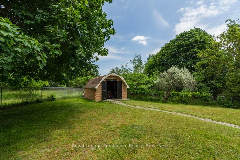 218 Lock Road • Quinte West, ON photo 38