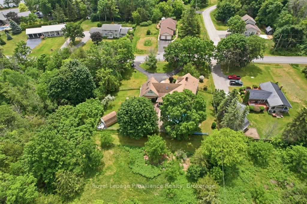218 Lock Road • Quinte West, ON photo 6
