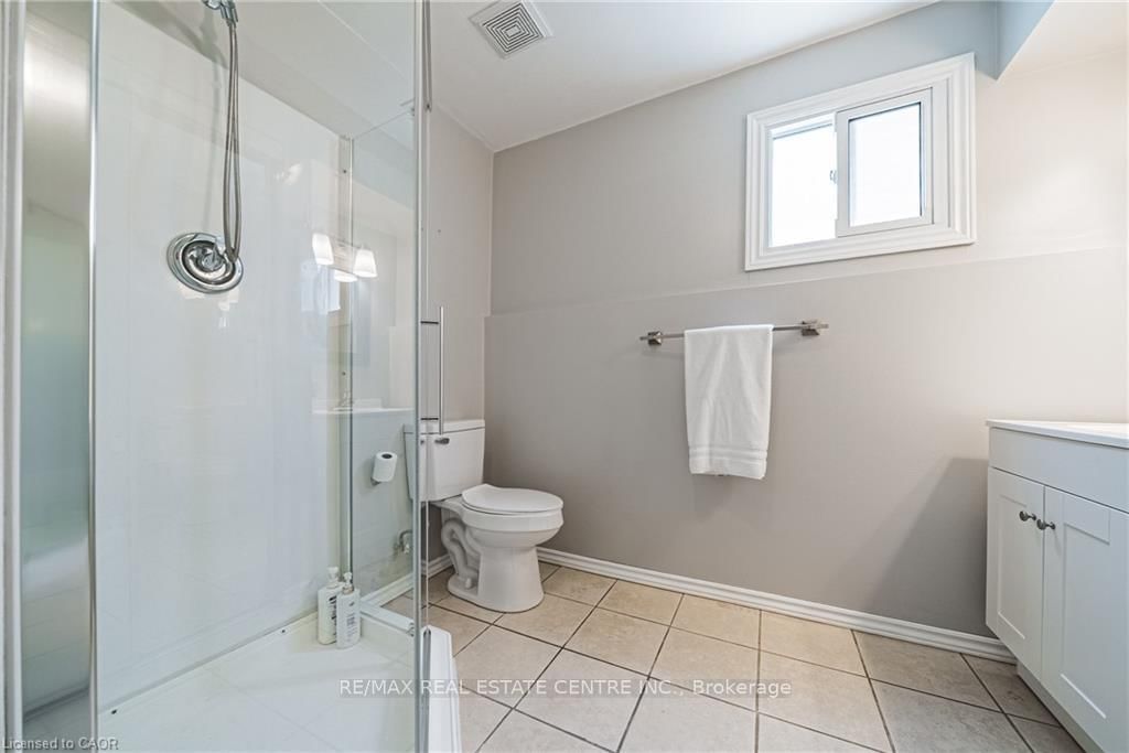 27 Ludlow Crescent • Brantford, ON photo 34