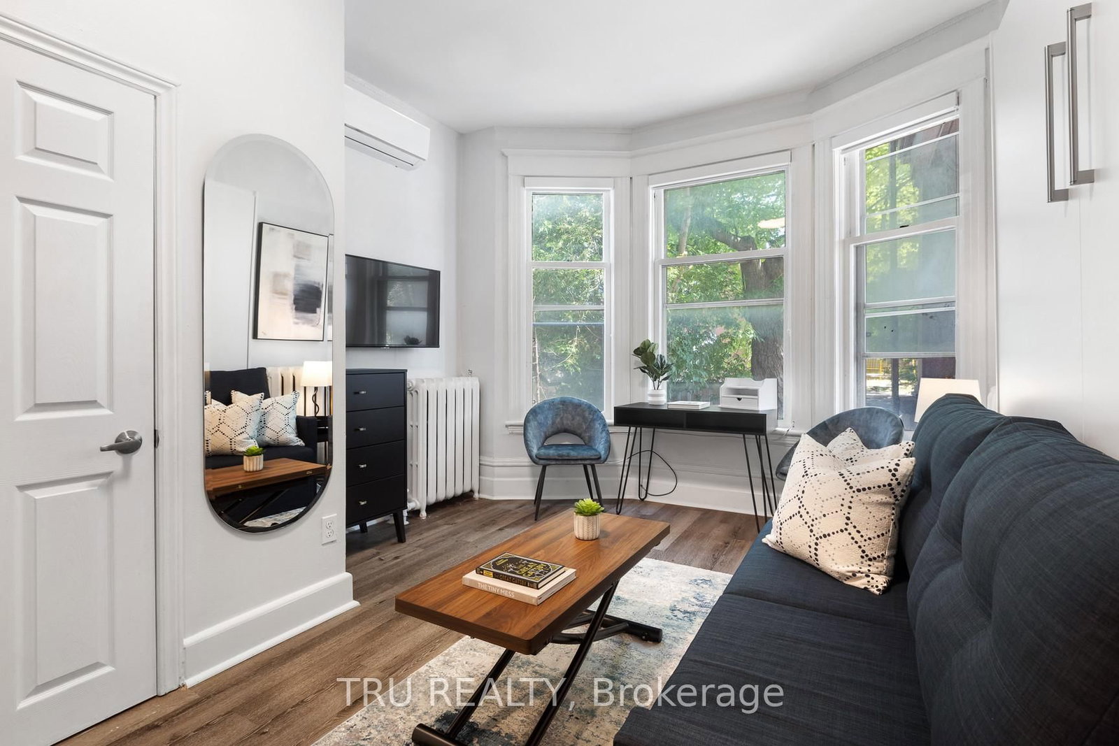 360 Friel Street • Ottawa, ON photo 6