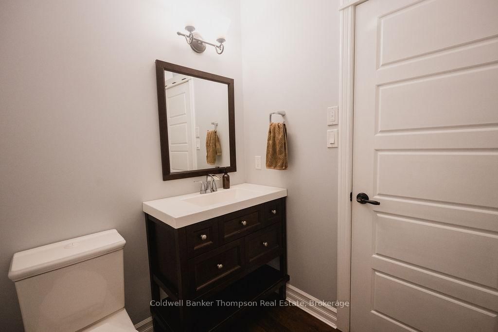 39 Riverside Avenue • South River, ON photo 21